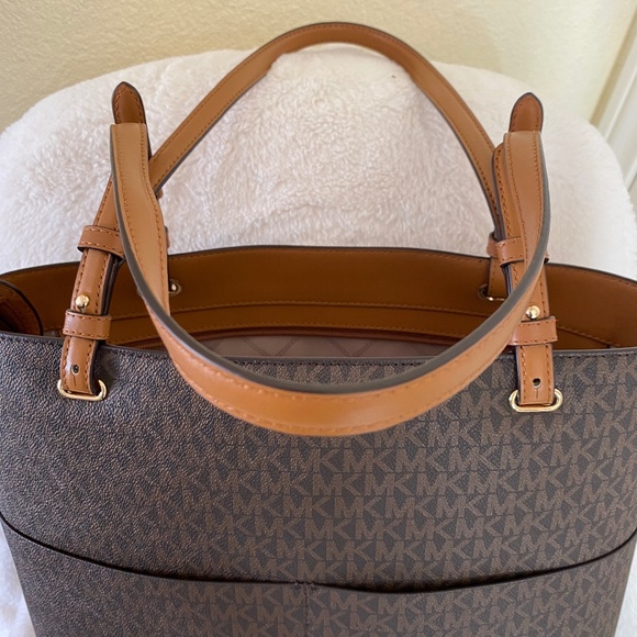 Michael Kors Brown Handbag - Picture 7 of 11
